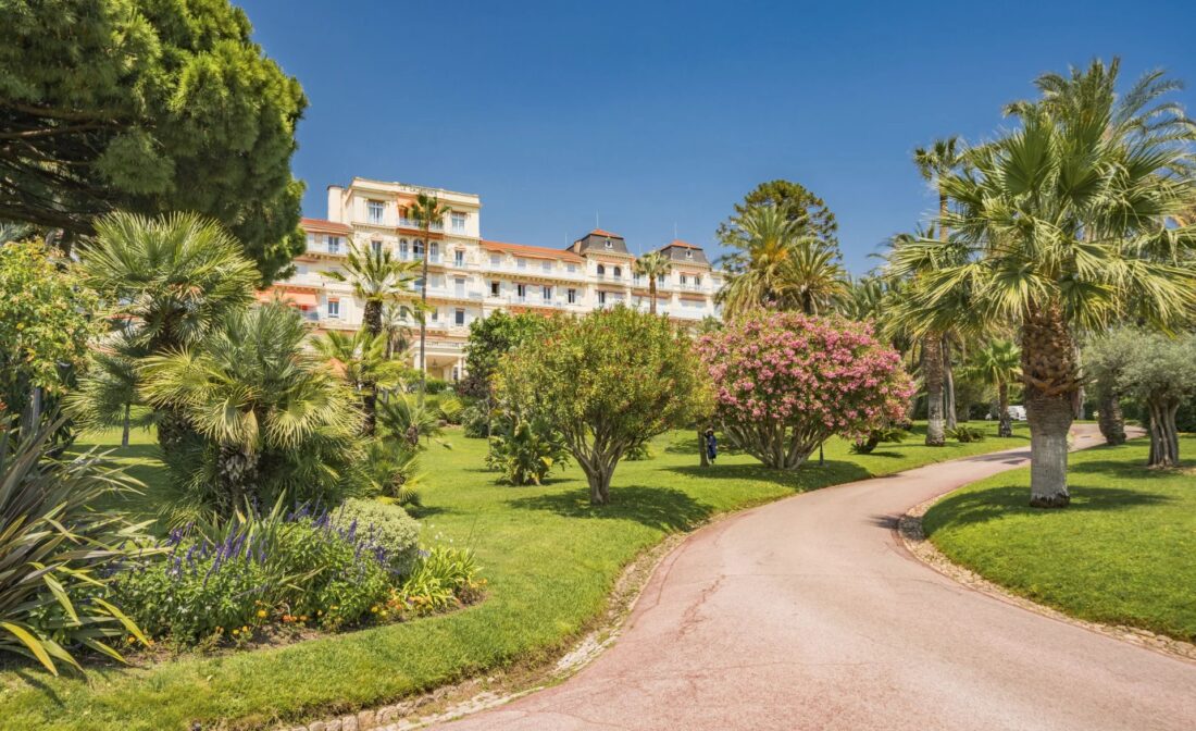 CANNES CALIFORNIE – 3-room flat in a luxury residence with sea view