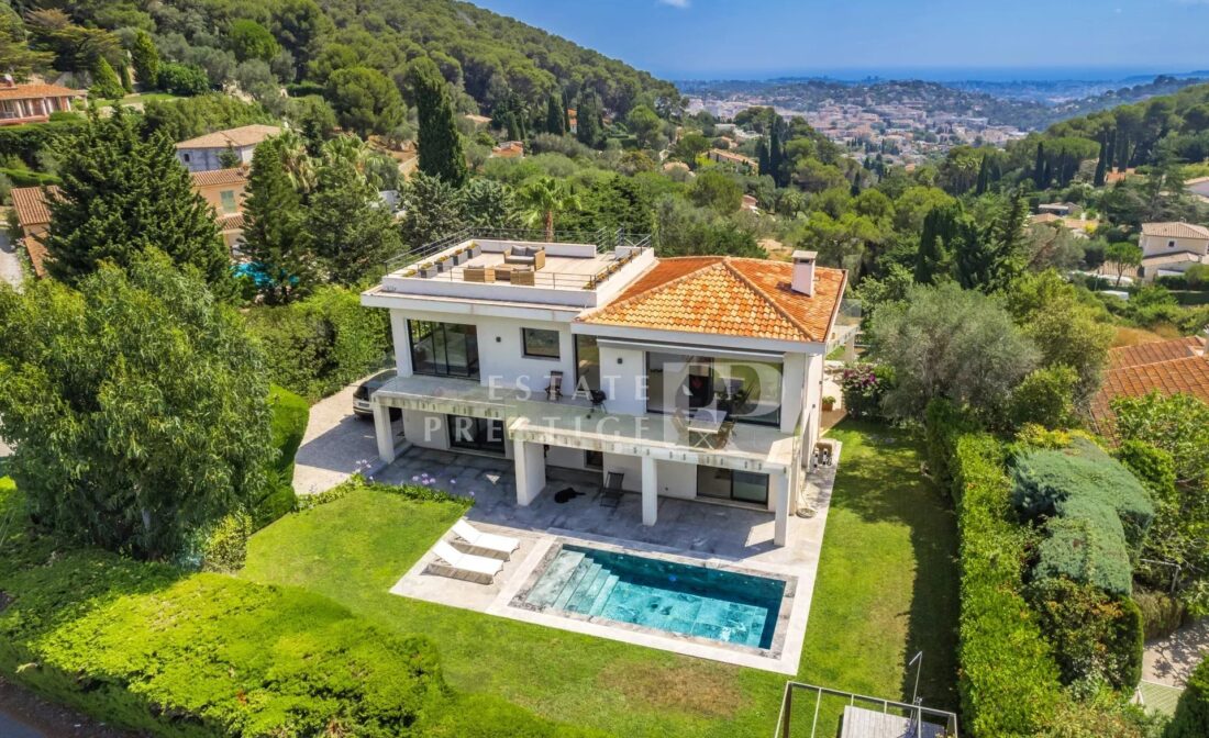 CANNES – Modern villa on the hills with sea views