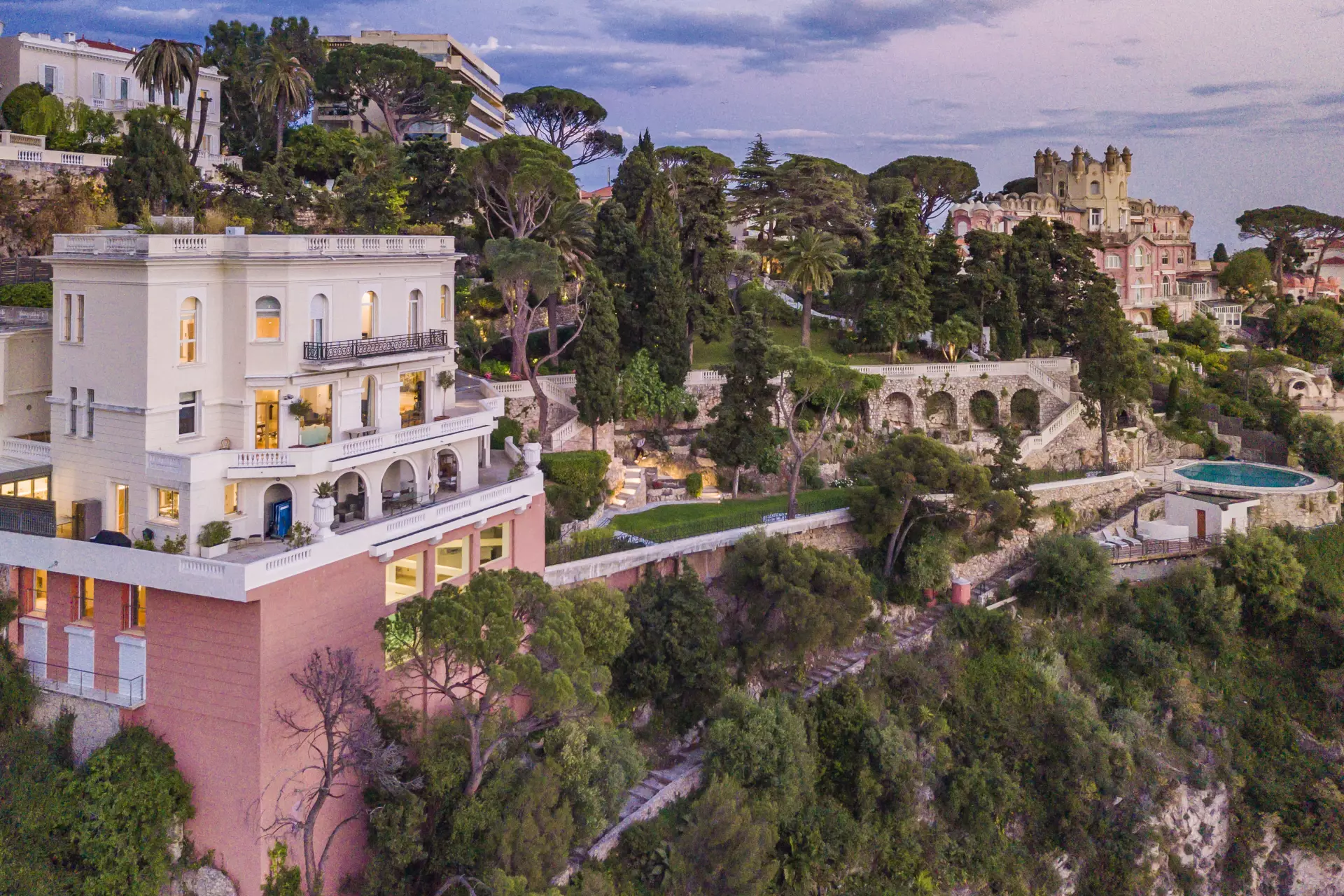 In France, Sean Connery’s former James Bond-worthy villa for sale at $33.9 million