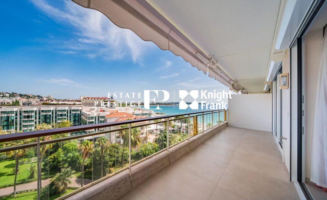 CANNES – Superbe appartement entièrement rénové