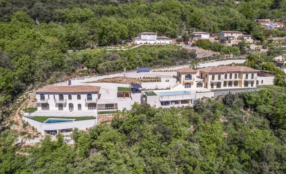 CABRIS : Exceptionnelle villa neuve avec vue mer panoramique