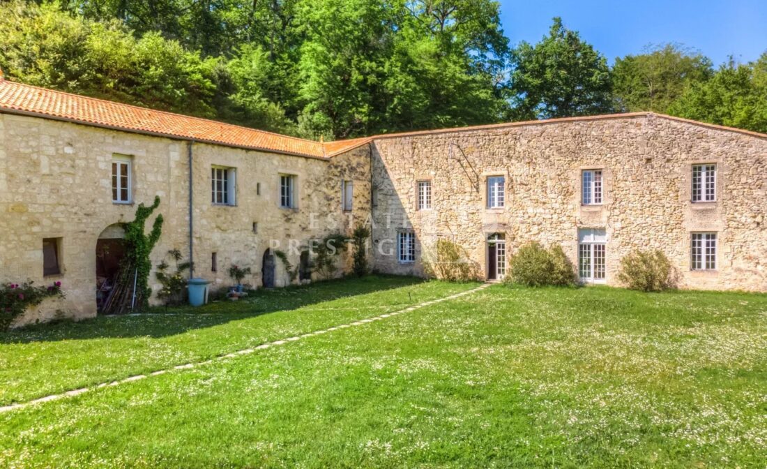 Maison en pierre vu garonne