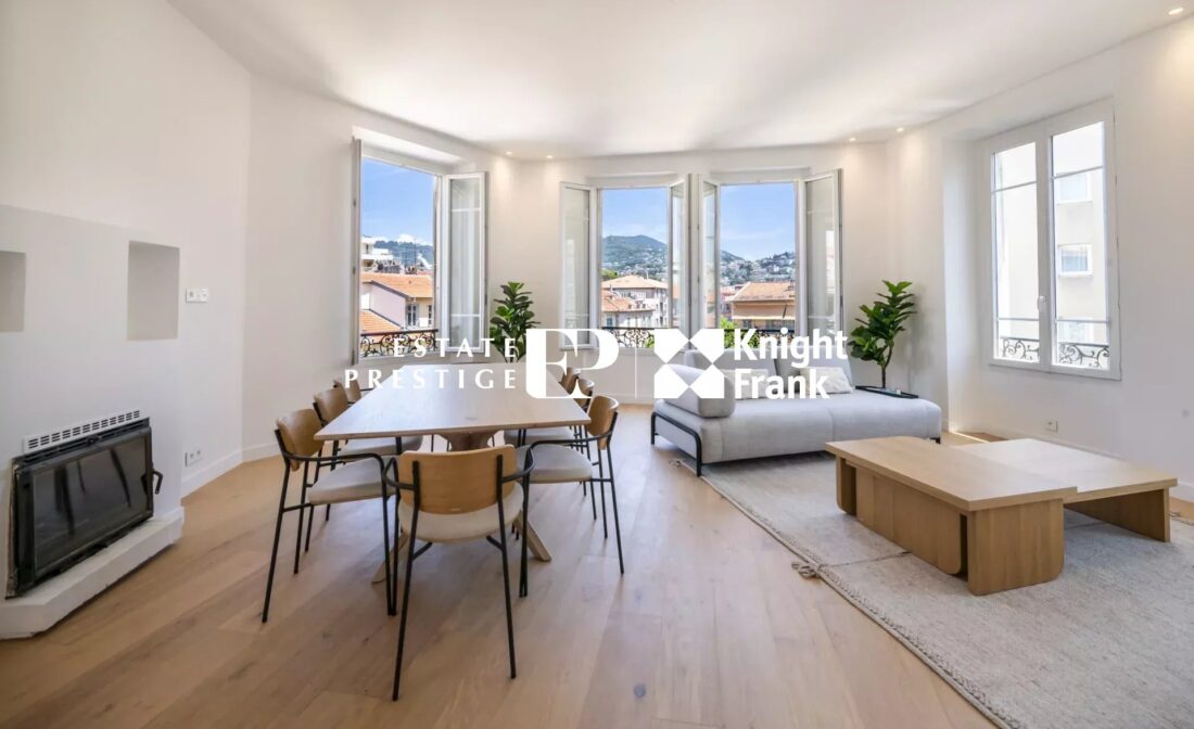 NICE – Le Port : Magnificent 5-room apartment