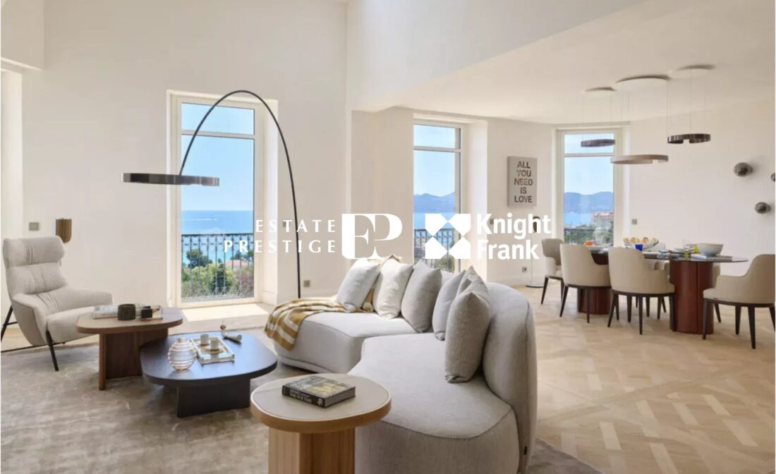 CANNES – Croix des Gardes – Superbe appartement rénové vue mer