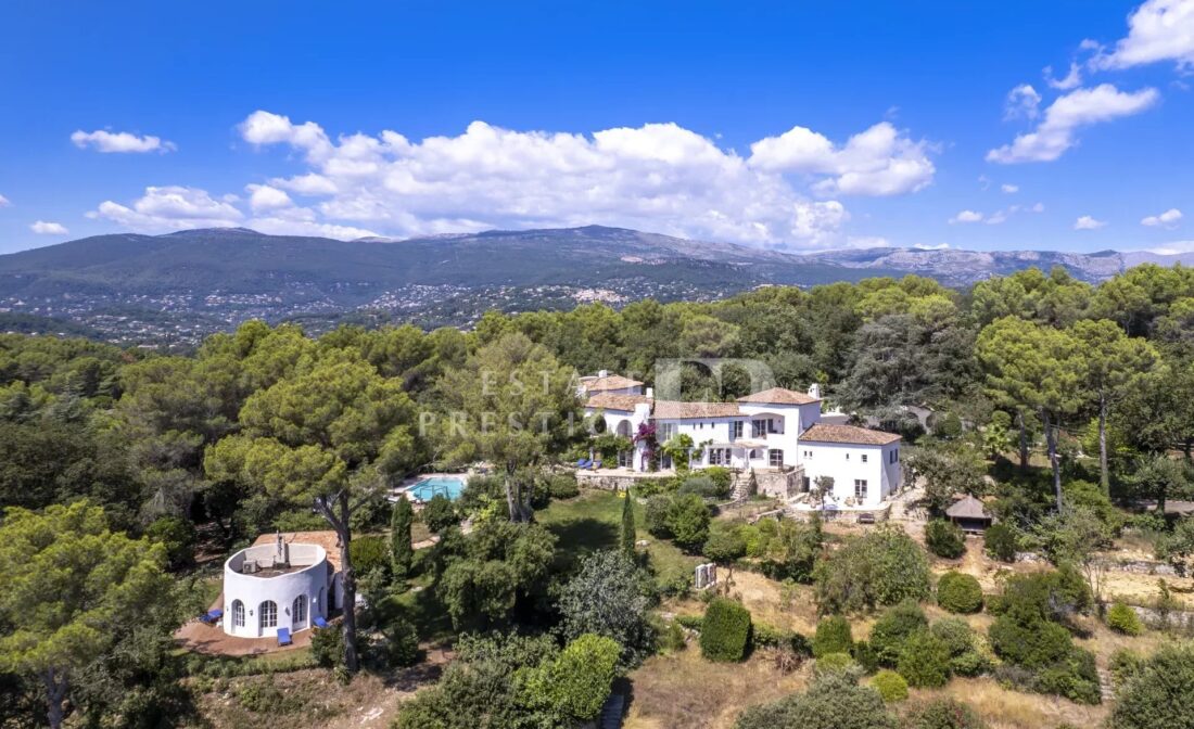 VALBONNE – A Stunning Mediterranean Estate with Sea Views