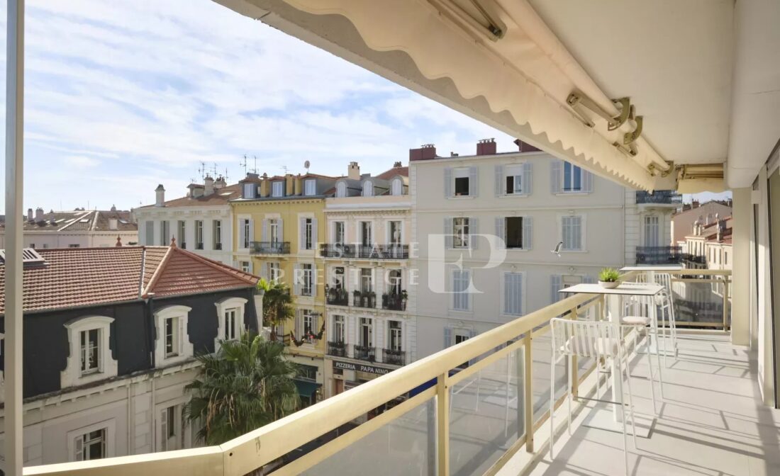 CANNES BANANE -Très bel appartement 3 pièces