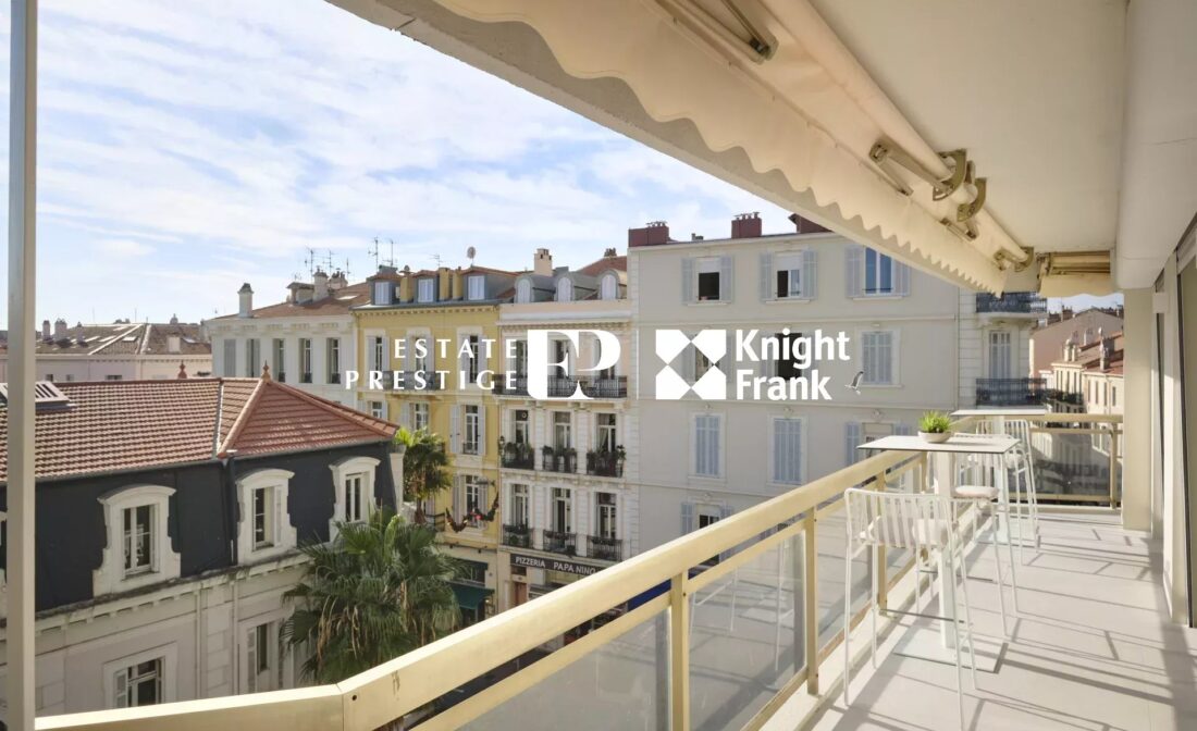 CANNES BANANE – Very Beautiful 3-Room Apartment