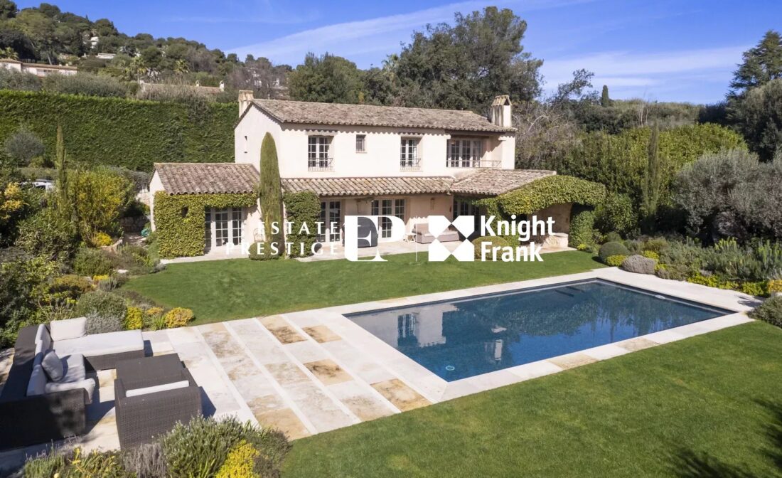 LA COLLE-SUR-LOUP – Villa de Charme dans domaine sécurisé à proximité de Saint Paul de Vence